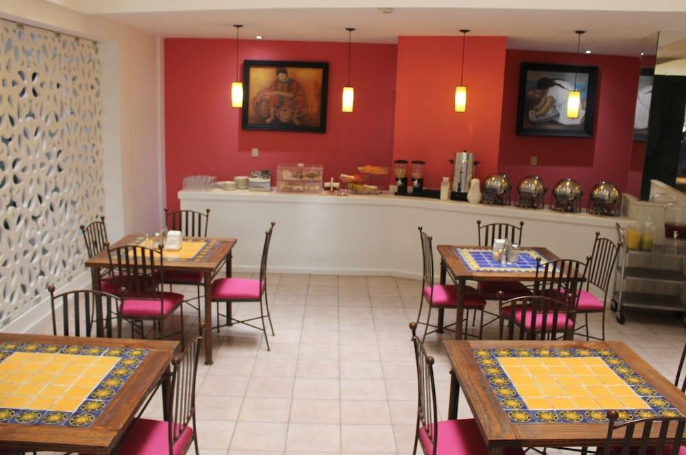 Hotel Real Azteca Boulevard León Zewnętrze zdjęcie